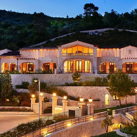 Cap Vermell Grand 호텔 5*