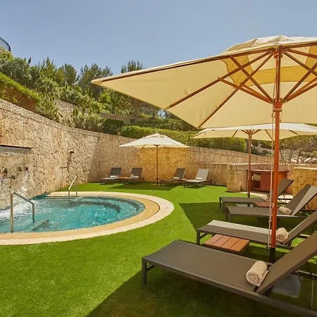 Hotel Cap Vermell Grand