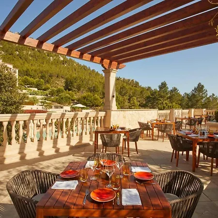 Hotel Cap Vermell Grand 5*